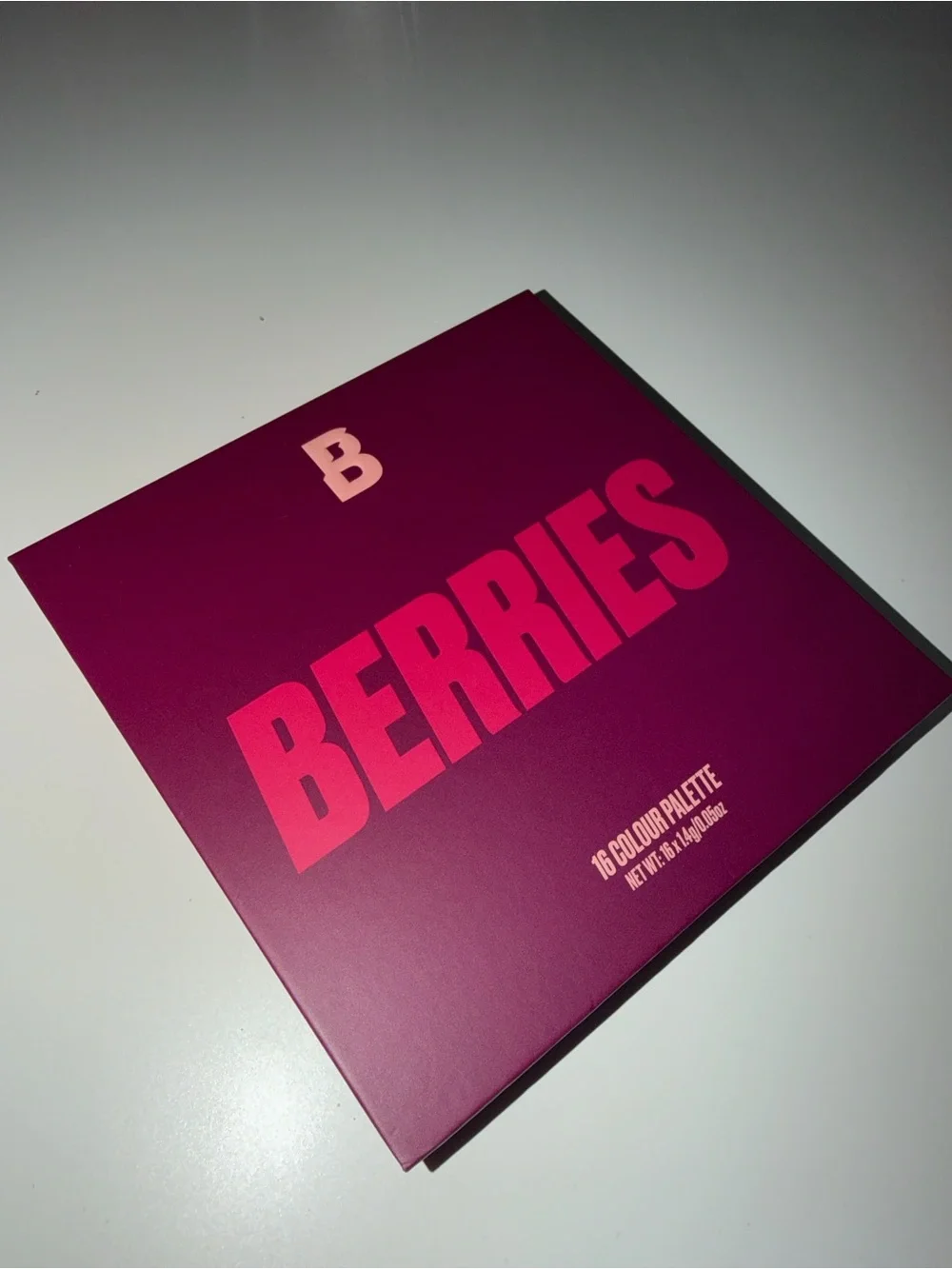 Beauty Bay Berries Eyeshadow Palette – Assorted Pink Shades